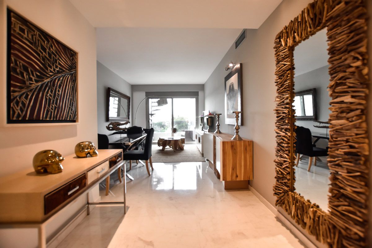 ROYAL BEACH PENTHOUSE 2.2