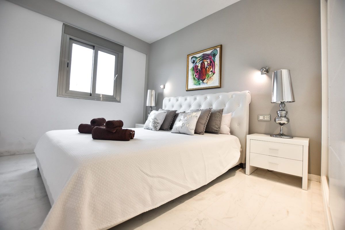 ROYAL BEACH PENTHOUSE 2.2